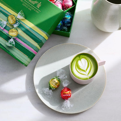 【 Lindt 公式】リンツ チョコレート 抹茶 リンドール アソート 20個入 母の日 ギフト