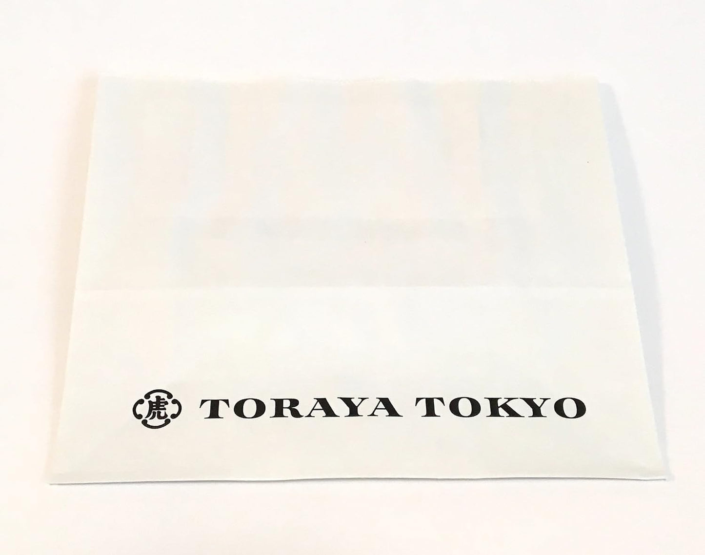 とらや 小形羊羹 「夜の梅」 5本入 TORAYA TOKYO 限定パッケージ 東京駅舎 ようかん 虎屋 とうきょう